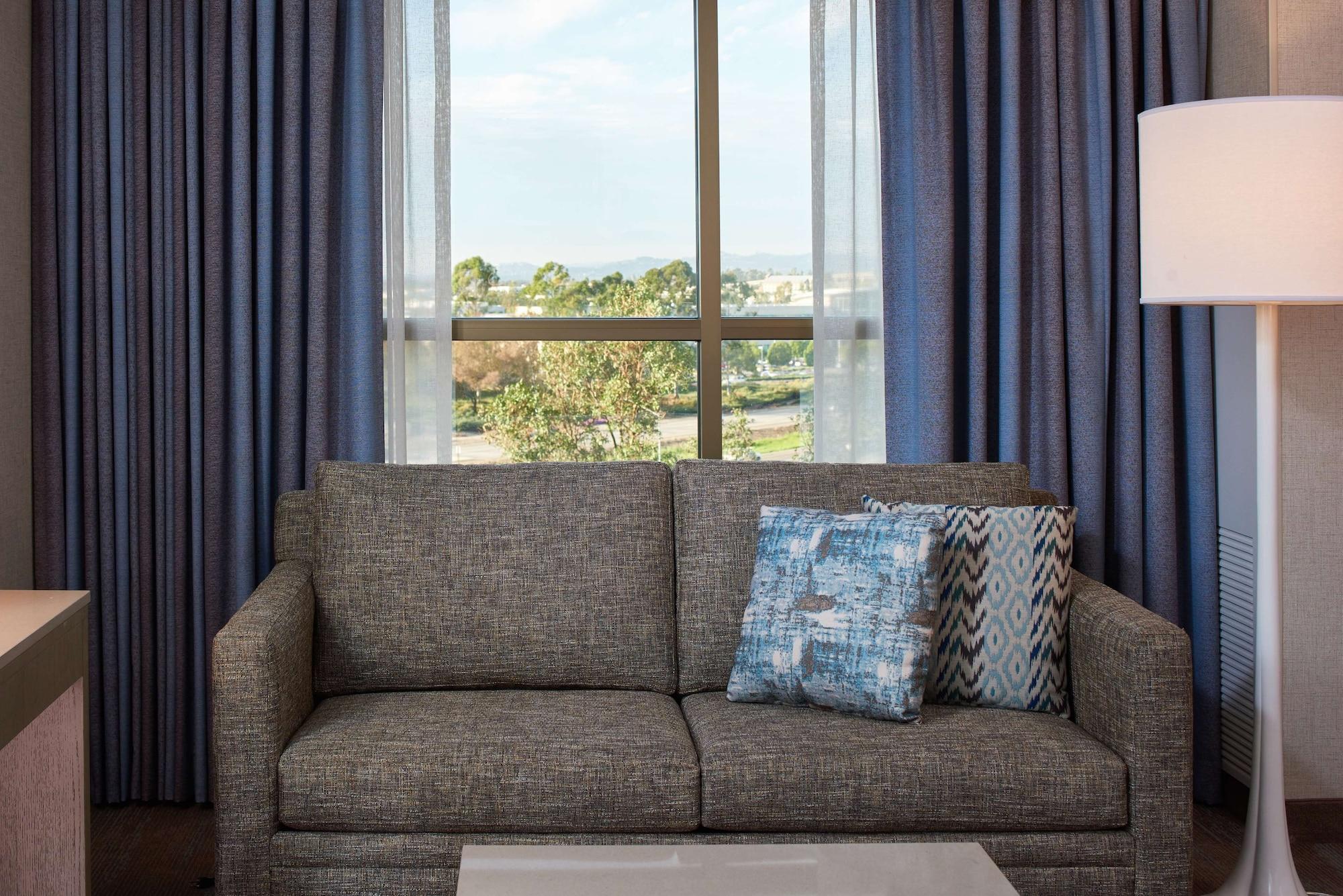 Doubletree By Hilton Irvine Spectrum Eksteriør bilde