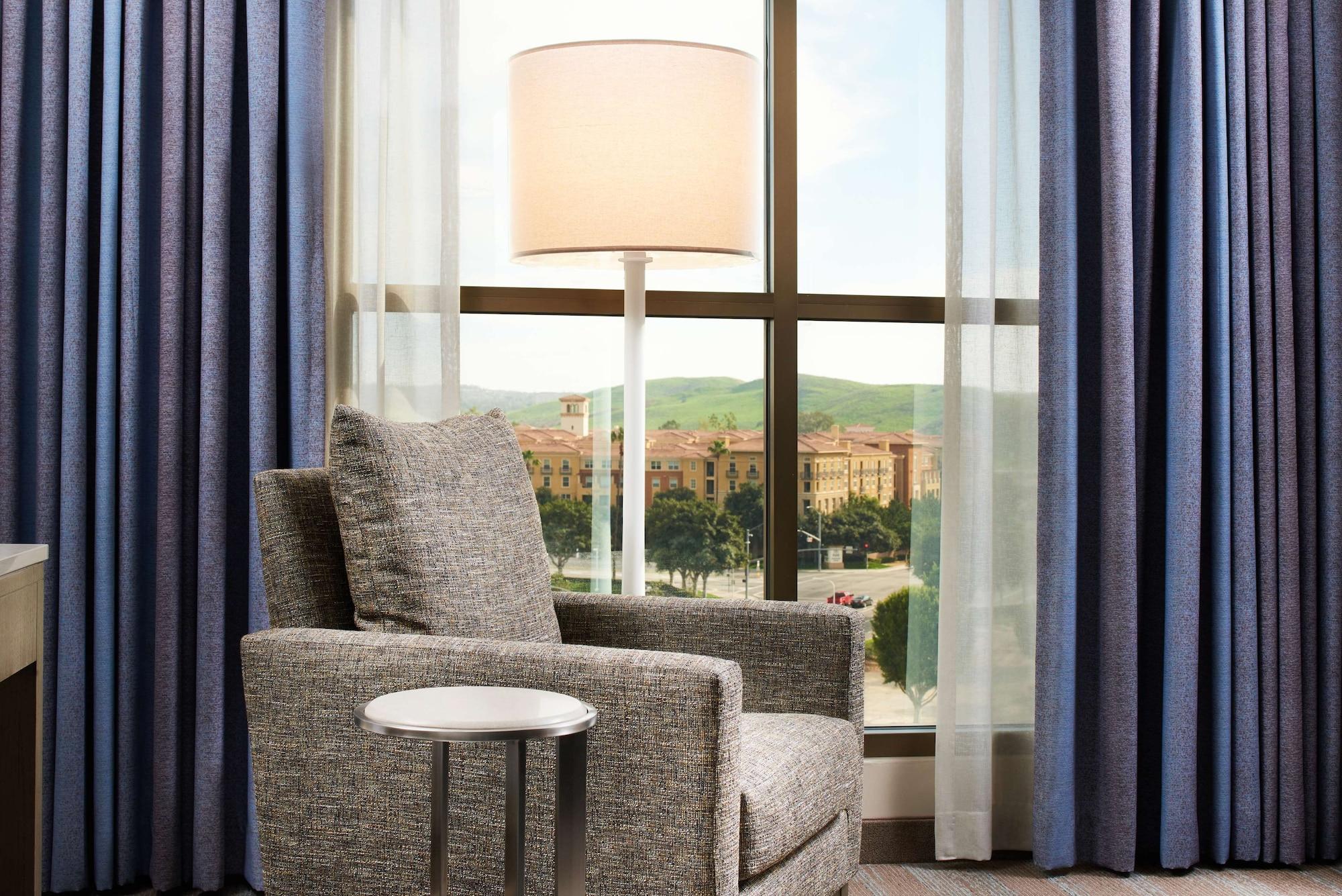 Doubletree By Hilton Irvine Spectrum Eksteriør bilde