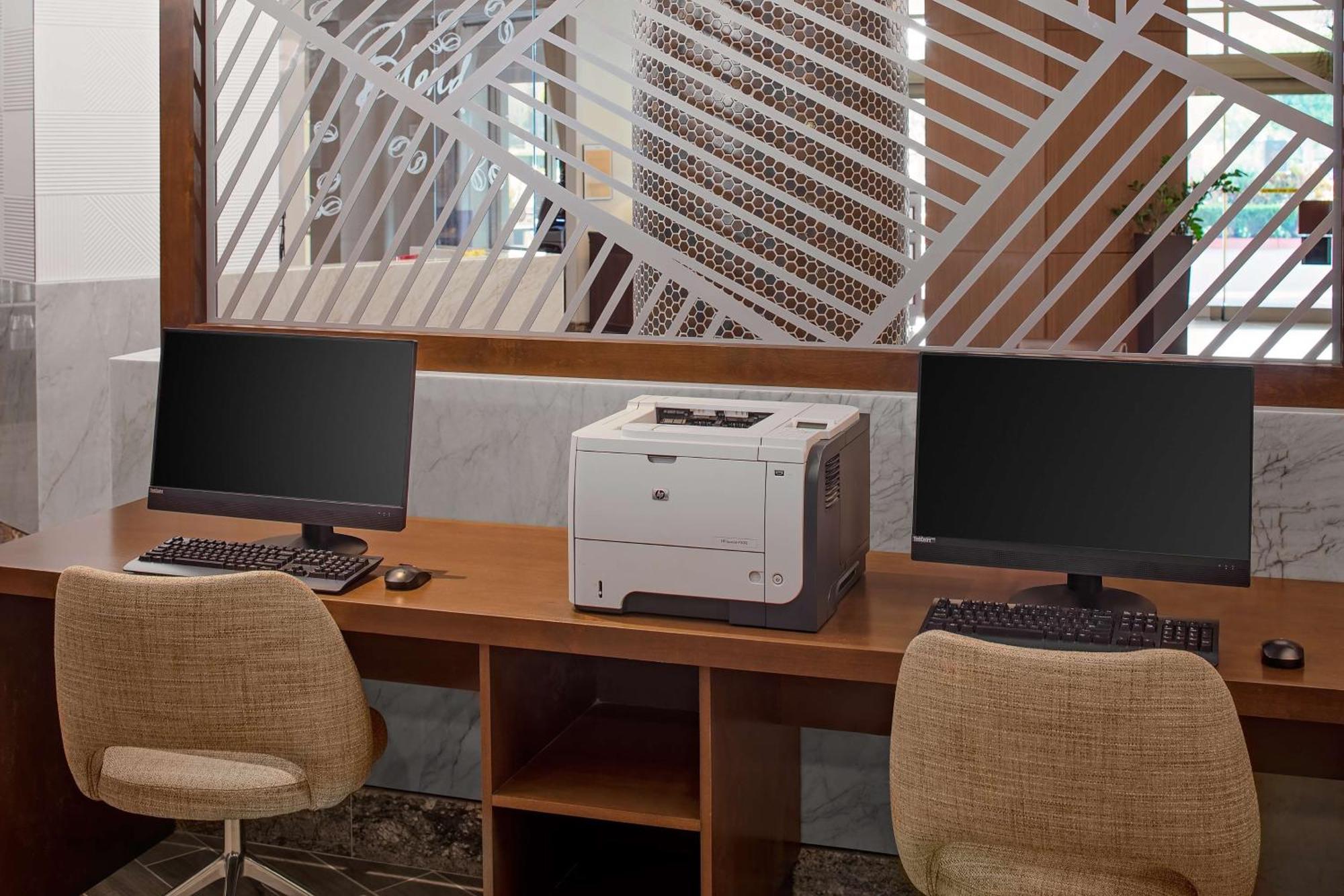Doubletree By Hilton Irvine Spectrum Eksteriør bilde