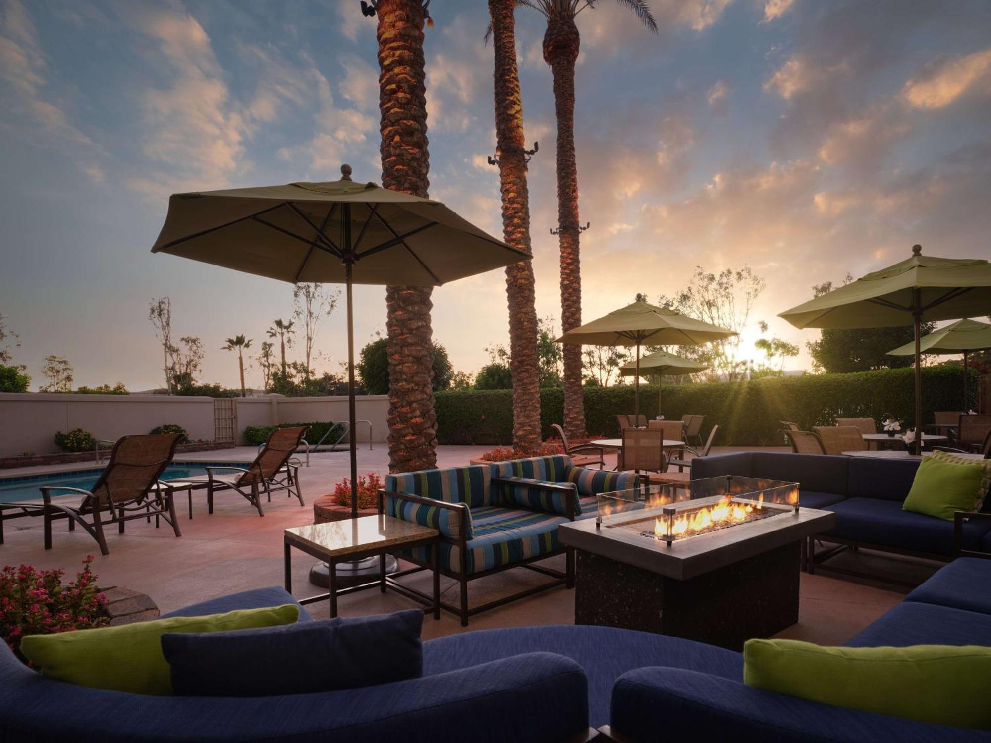 Doubletree By Hilton Irvine Spectrum Eksteriør bilde