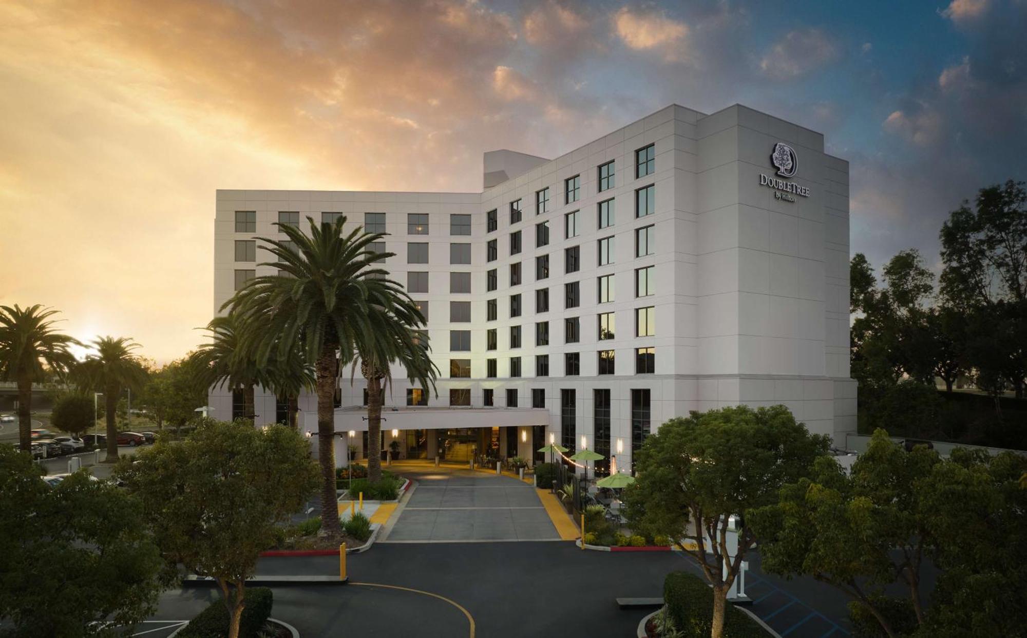 Doubletree By Hilton Irvine Spectrum Eksteriør bilde